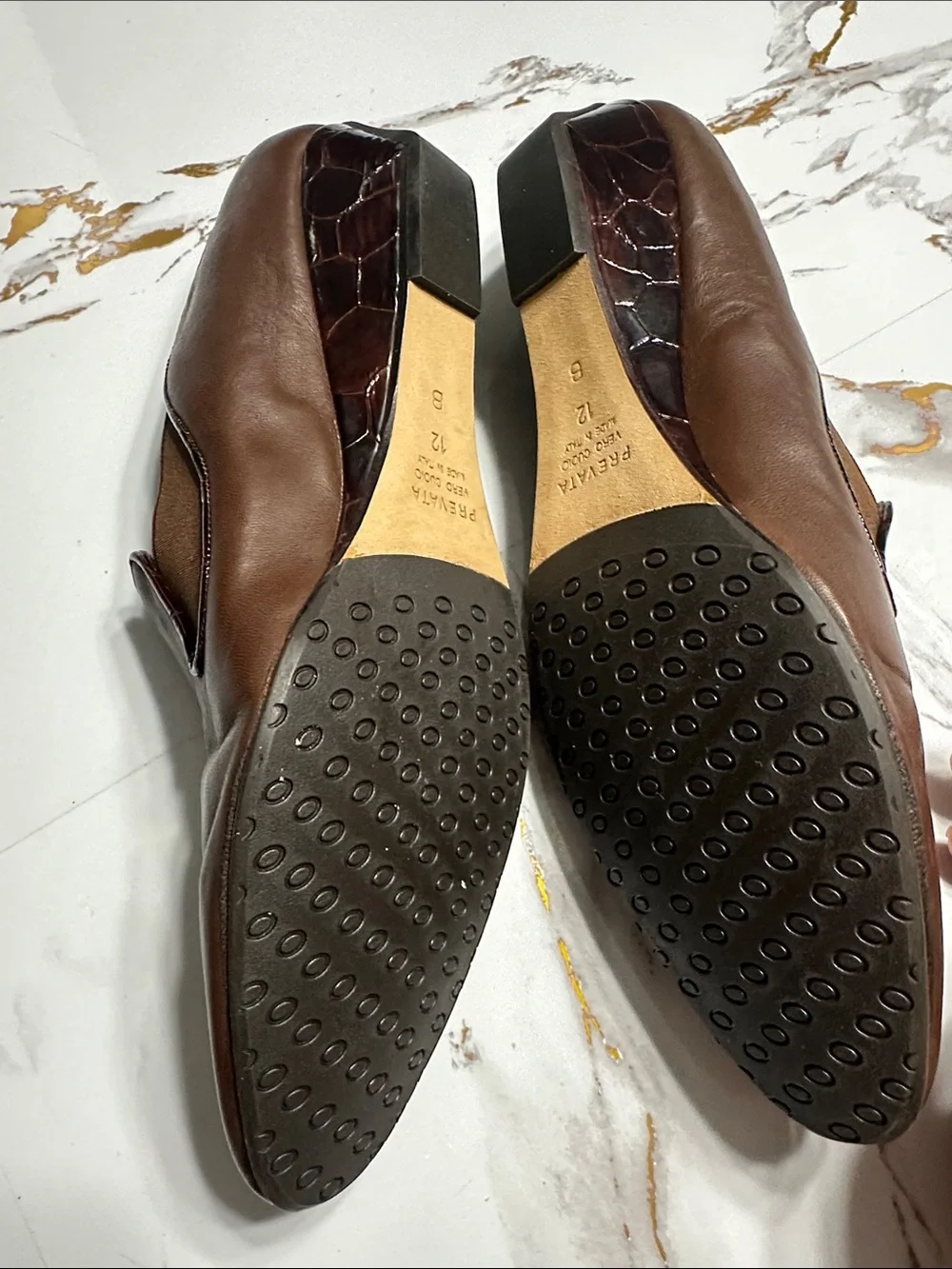 Prevata elegant brown